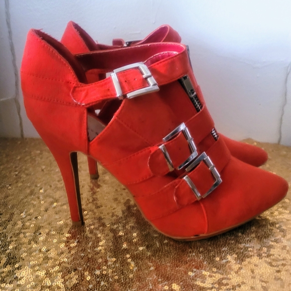 Ashley Stewart Red Heels with Silver Buckles - Picture 2 of 5